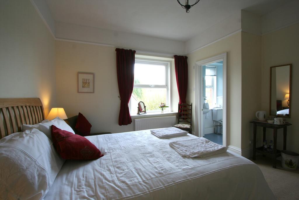 Bed and Breakfast Weston House Bampton  Esterno foto